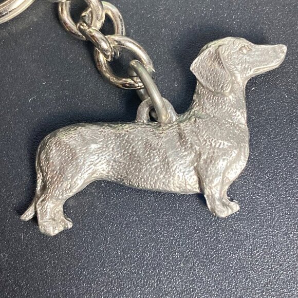 Vintage Dachshund Pewter Keychain GG Harris Wiener Dog Collectible Bag Charm - Picture 1 of 4